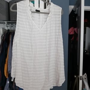 Torrid ruffle detail sleeveless top